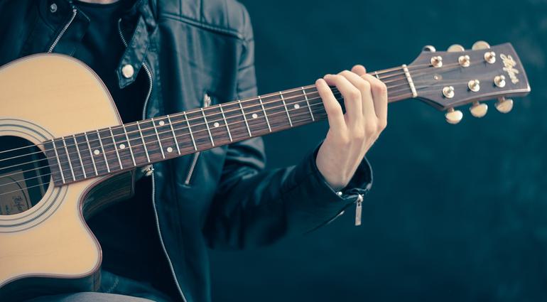 Recursos para Aprender a Tocar Guitarra